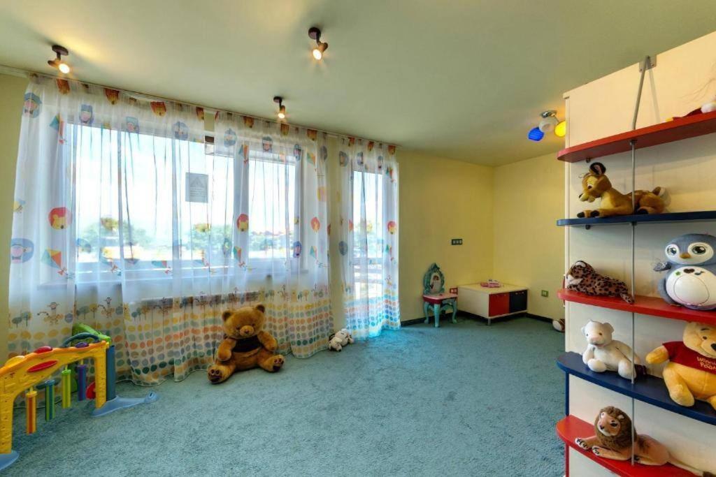 Luxury Apartment In Belvedere Club Hotel Банско Экстерьер фото