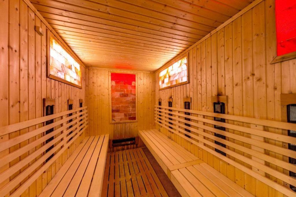 Luxury Apartment In Belvedere Club Hotel Банско Экстерьер фото